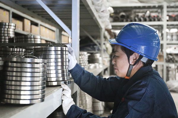 Comprobación de pedidos de existencias (stock) 